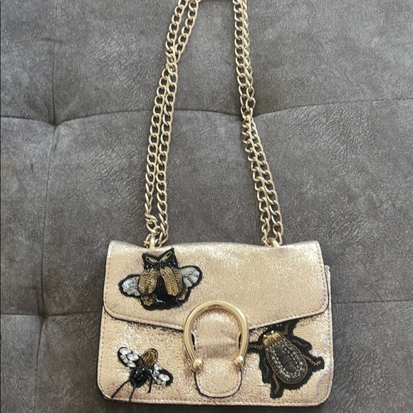 Gold inspired crossbody - Picture 1 of 4